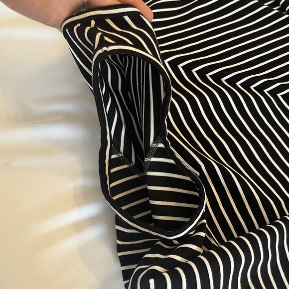Lane Bryant Cold Shoulder Dress | Size 18/20 | Black White Striped 3/4‎ Sleeve - Picture 8 of 11